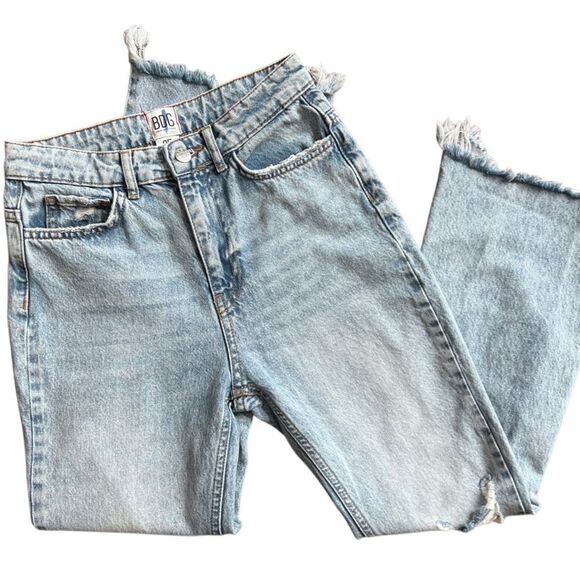 Urban Outfitters BDG Wilco Destroyed High-Waisted Cropped Flare Jeans sz 25 - Picture 11 of 16